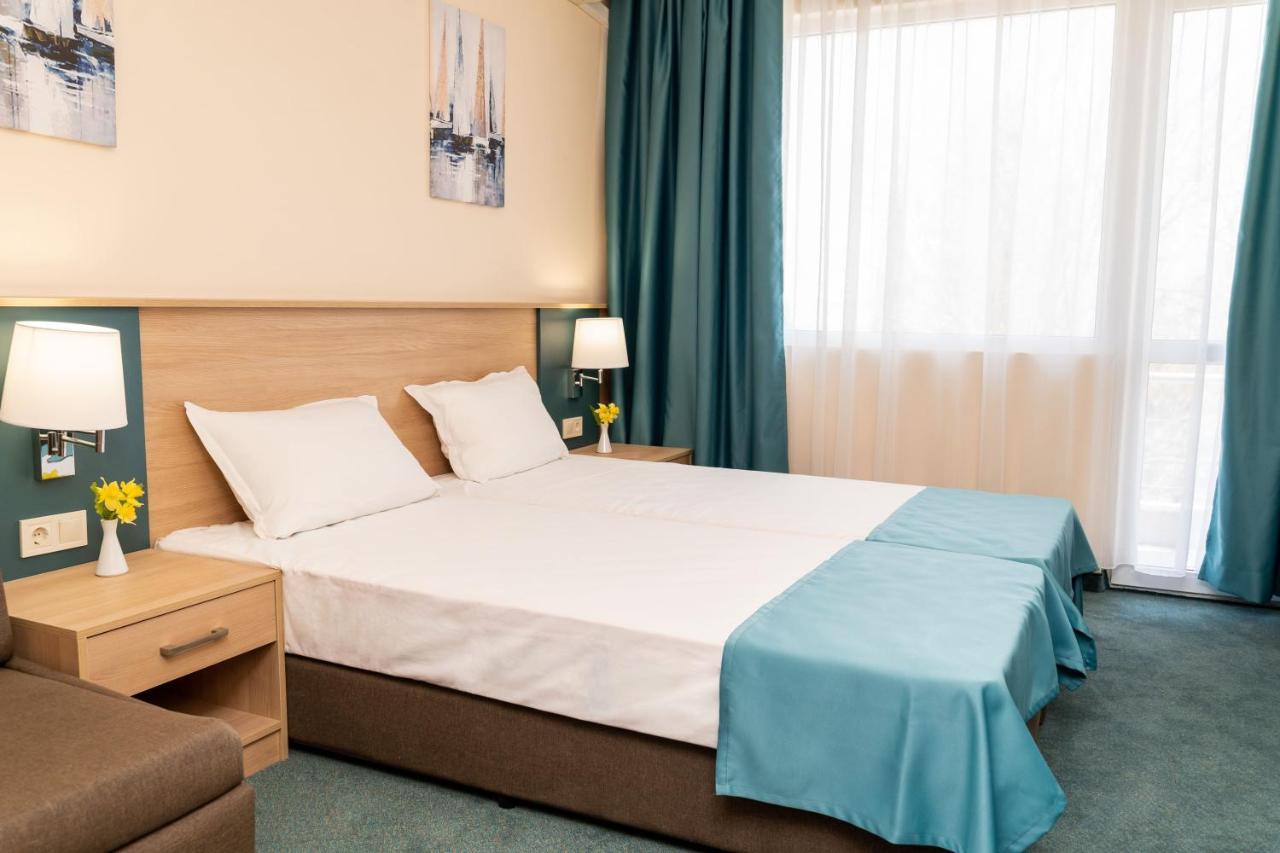 Strandzha Hotel - Free Parking Золоті Піски Екстер'єр фото