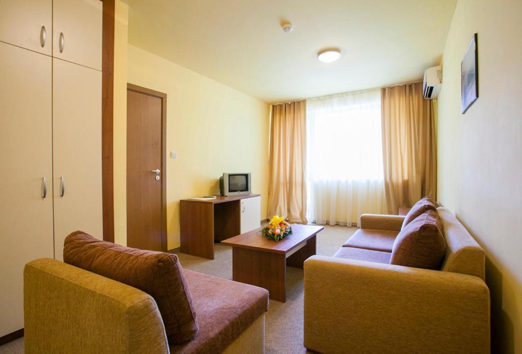 Strandzha Hotel - Free Parking Золоті Піски Екстер'єр фото