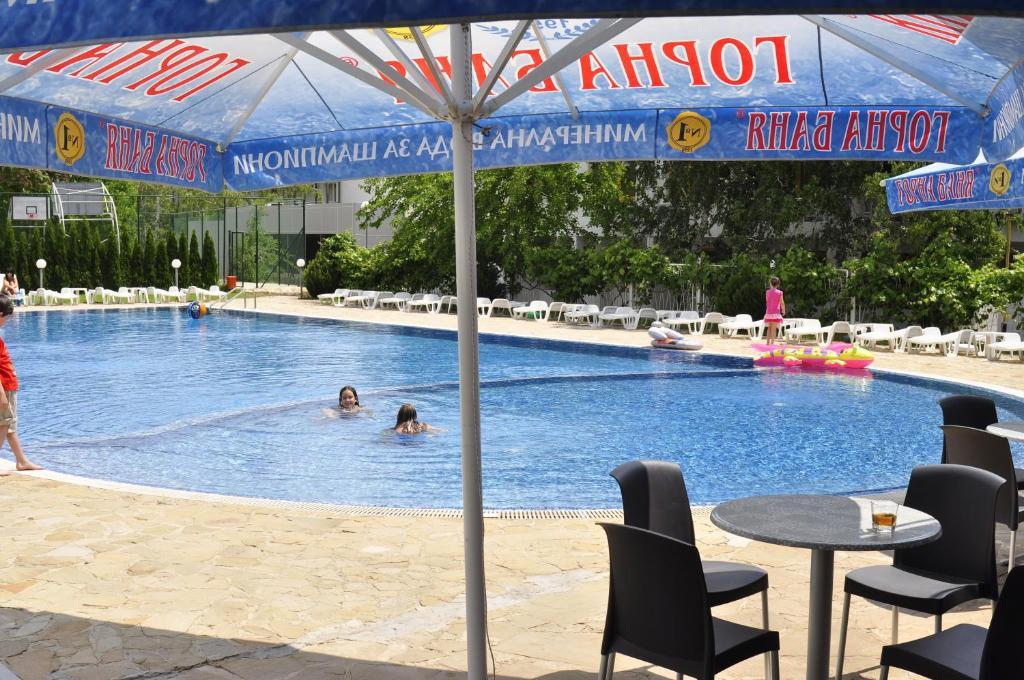 Strandzha Hotel - Free Parking Золоті Піски Екстер'єр фото